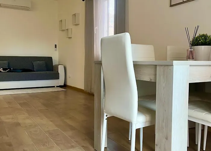 Cavour - Casalecchio - Casalecchio Di Reno