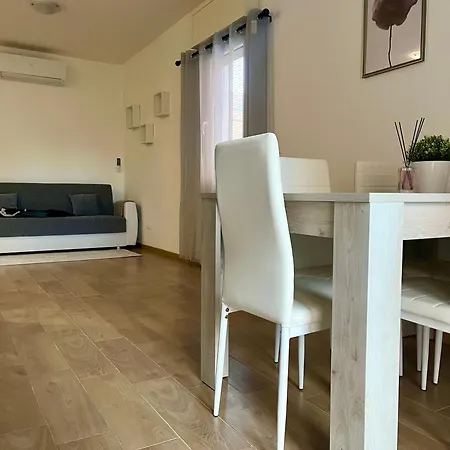 Cavour - Casalecchio - Casalecchio Di Reno