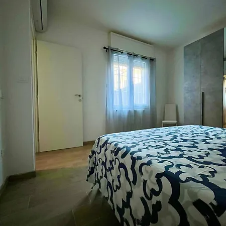 Cavour - Casalecchio - Apartmán